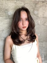 サイン 表参道(SIGN) 10代20代お洒落表参道ザクザクレイヤーカットオリーブカラー