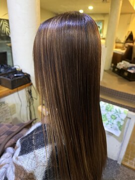 ミルキーベージュ