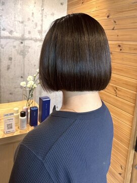 ミニボブ/切りっぱなし/髪質改善