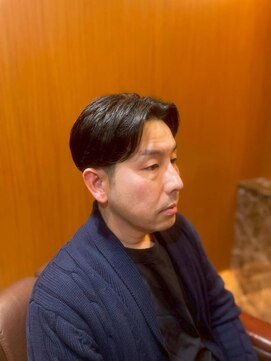 ヘアモード キクチ 銀座店 ナチュラルツーブロックヘア