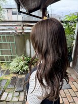 テントヘアー(tent hair) ツヤ感のあるブラウンカラー×ロングウェーブ