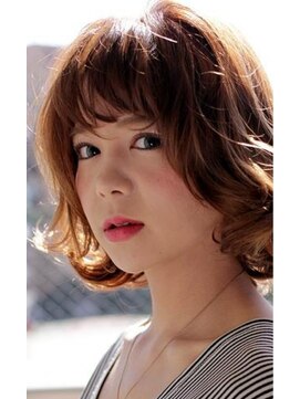 トロワエピ 表参道(Trois epis) 大人可愛いラフウェーブ