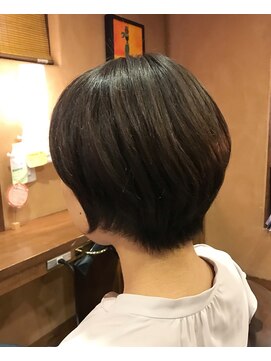 アイムアネックス サラ 三条店(I'm annex sala) えりあしスッキリショート