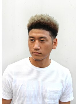 ラブ ロック Love' Lock メンズパーマ、メンズカット・フェードカット・関口メンディ