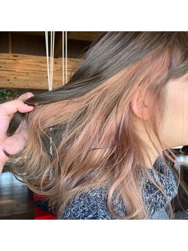 ピースリーヘア バイ カーサ(peathree.hair by CASA) マットグレー×シアーピンク