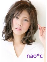 ナオシ トレス 富雄店(nao*c tres)&nbsp;【奈良/富雄nao*c】ひし形シルエット切りっ放し外ハネミディー
