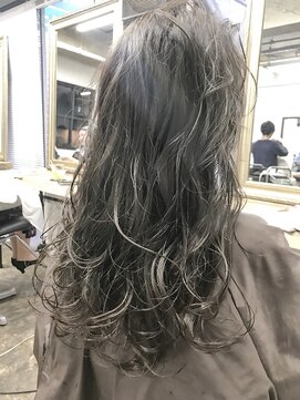 アクトゥス(AEQUITAS) 【働く女性に嬉しい】ブリーチレスダブルカラーハイライトTOKIO