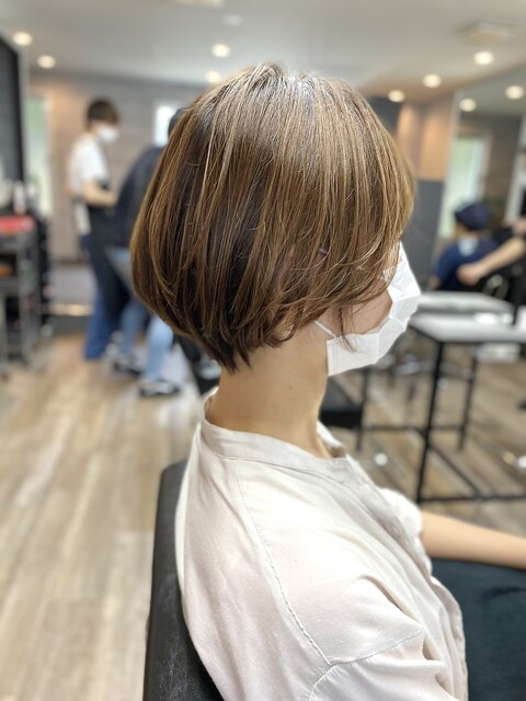 横顔美人になれるショートヘアショートヘア×大人かわいいヘア