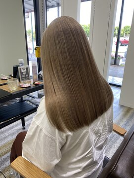 アフューズバイストゥー(Vfuse by StueW) ミルクティーベージュ［倉敷］［岡山］