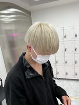 キャンディ 横浜(CANDY)&nbsp;【岸本泰芽指名】刈り上げマッシュ/ホワイトブロンド