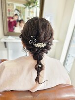 モンド ホリスティック ヘアー(MONDE Holistic Hair)&nbsp;編みおろしアレンジ