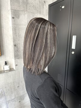 リッシュ(RISH) コントラストハイライトカラー