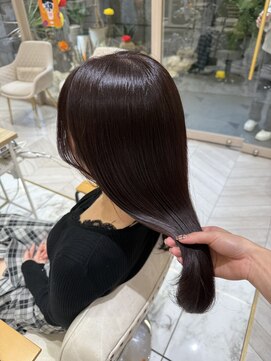 ゼスト フィーノ(ZEST fino) 【橋本姫奈】カカオブラウンでツヤ感カラー