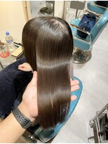 リラエ(Lyrae) 縮毛矯正/髪質改善/美髪カラー/トリートメント【大阪/西梅田】