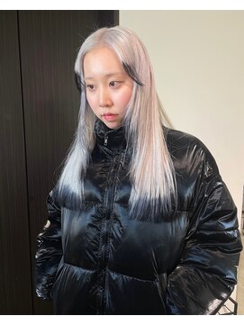 ニコフクオカヘアーメイク(NIKO Fukuoka Hair Make) 《NIKO》裾デザインカラー×ホワイトカラーで周りと差をつける♪