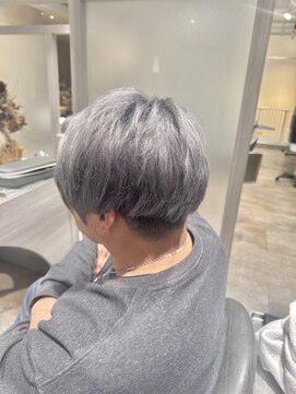 ブロッサム 保谷(Blossom) 無造作マッシュメンズショート☆ツーブロックアッシュグレー