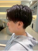 毛流れセンターパート韓国刈り上げツーブロックショートレイヤー