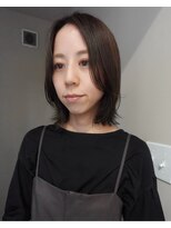 メゾンシアー(Maison Sheer) olive beige / ミディアムレイヤー/顔周りカット