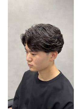 ササ(33) 《フェザーパーマ》