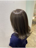 赤みにサヨナラ。色落ちを考えたハイライト×グレージュカラー