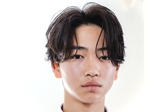 ハルクファースト 札幌(HRK 1st.)の雰囲気（カットパーマで作るセンターパートニュアンス[札幌/眉毛]）