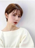 ショートミルクティーブロンドダークブルーワンホンレイヤー