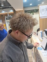 ルースト 渋谷店(ROOST) MEN’S HAIR/波巻ツイストスパイラル/フェザーパーマ/眉毛/渋谷