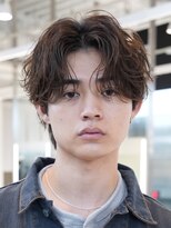 バイフィフス 原宿/表参道(by fifth)&nbsp;原宿メンズパーマルーズパーマシャドウパーマッシュウルフゆるめ