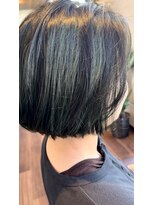 エスト(est.)&nbsp;インナーカラー×ミニボブ　20代30代40代50代
