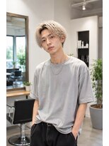 MEN's Baguz MEN'Sカット/ MEN'Sパーマ/ MEN'Sカラー メンズハイトーンセンターパート韓国風ウェーブパーマ