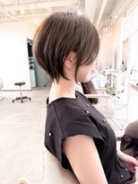 シシ 大宮(She 2.) 黒髪ショートボブ/天使の輪/艶髪/似合わせショート/小顔レイヤー