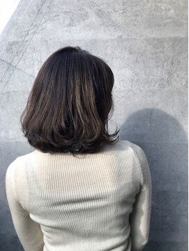 リヴィーダ(LIVIDA) ロブレイヤー×パープルブラック