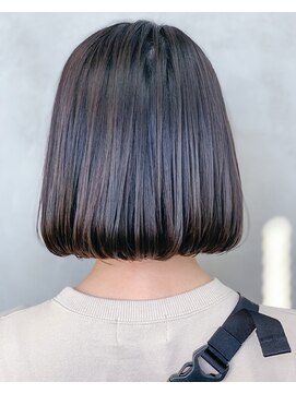 テトヘアー(teto hair) bob［ワンレングス・グレージュ・透け感・モノトーン］