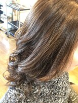 ノワール(NOIR)&nbsp;さりげなハイライトカラー