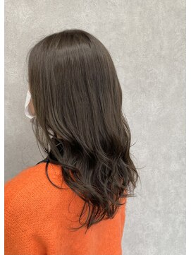 アンダーン(Un done) 透明感グレージュ