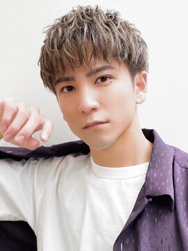 アルテ(ARTE) 【ARTE表参道/青山】マッシュ×ツーブロック束感×アッシュ