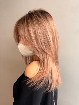 ヨロ 小岩(YOLO) ハイライトカラーミルクティーベージュケアブリーチダブルカラー