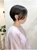 大人可愛いくびレイヤー黒髪前下がりショートボブ20代30代40代