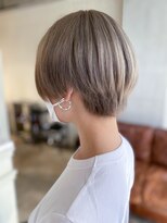 シュク 高円寺(SYUK)&nbsp;SYUK kazu 【高円寺 顔まわりカット 髪質改善 ハイライト 】