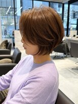 ネイロ 日本橋(NeiRo)&nbsp;小顔ショートボブハイライトカラー大人ショートカット白髪ぼかし