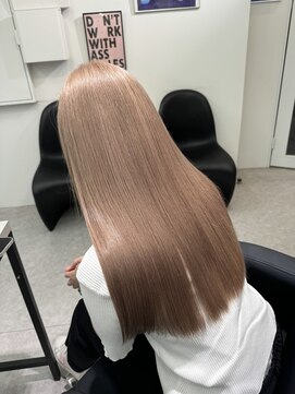 ペレ 渋谷(PELE) デザインカラー/レイヤーカット/ウェットヘア/オリーブベージュ