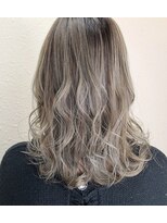 ブルーアンドカンパニー(BLUE&Co.)&nbsp;グレージュ