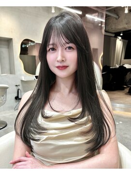 グロー 大宮(GLROW) レイヤーカット　顔まわりカット　オリーブグレージュ　韓国