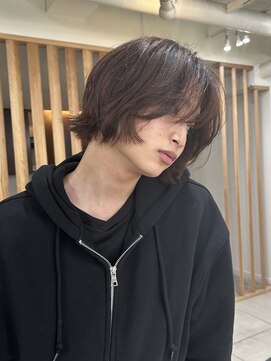 メゾンアクア 表参道(Maison ACQUA) =メンズボブ/ダークアッシュ/ニュアンスパーマ／メンズウルフ