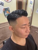 トウキョウバーバーヴァッシュ 北千住店(Tokyo Barber VASH)&nbsp;ツーブロックマッシュ/波巻き/ハイライト/束感[北千住/理容室]