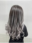 細めハイライトバレイヤージュ