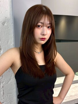 ラル 立川南口(lar) ストレートレイヤーカット_暗めカラーグランマッシュ