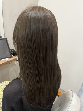 ヒール 大井町店(heel.OOI) 透明感オリーブベージュ