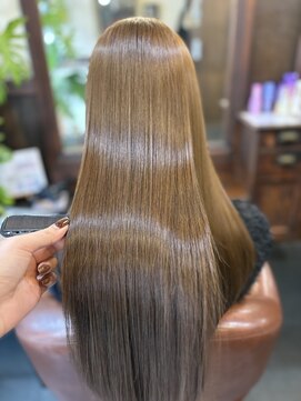 千凛 うる艶ロングヘア