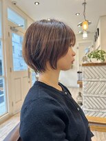 アデプト 綾瀬店(adept) 横顔がきれいに見える丸みショートボブ